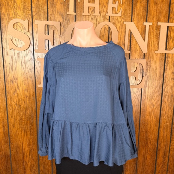 Olivaceous Tops - Olivaceous Peplum Top Womens L Blue Boho Flowy Tiered Sleeve Open Back Blouse